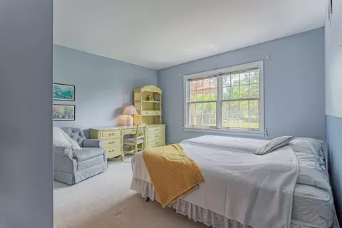 620 E Greenview Rd, Itasca, IL 60143 photo 17
