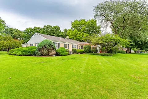 620 E Greenview Rd, Itasca, IL 60143 photo 28