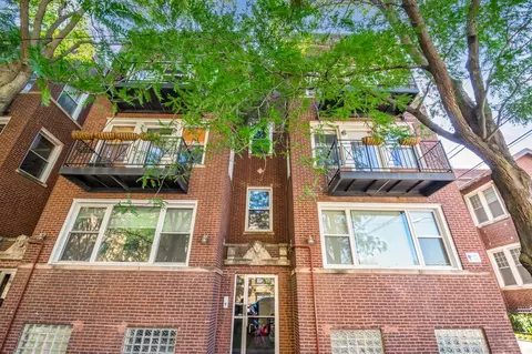 4410 N Sacramento Ave #2, Chicago, IL 60625