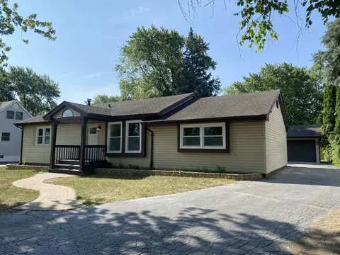 9315 Pleasant Ave, Tinley Park, IL 60487