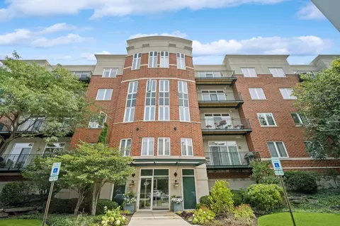 820 Weidner Rd #304, Buffalo Grove, IL 60089