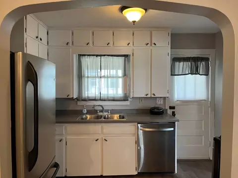 625 Genesee Ave, Morrison, IL 61270 photo 5