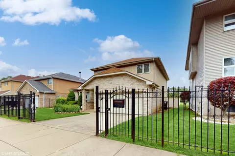 1034 E 90th St, Chicago, IL 60619 photo 4