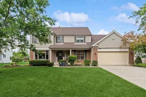 2949 Whispering Oaks Dr, Buffalo Grove, IL 60089