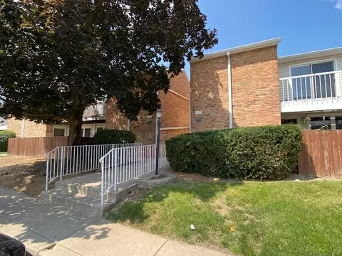 1973 Kenilworth Cir #B, Hoffman Estates, IL 60169
