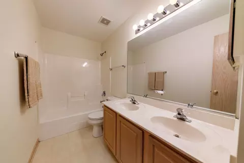 11654 S Olympic Dr, Plainfield, IL 60585 photo 20