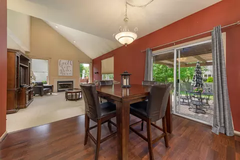 11654 S Olympic Dr, Plainfield, IL 60585 photo 7