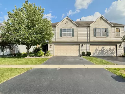 2472 Saddle Ridge Dr, Joliet, IL 60432