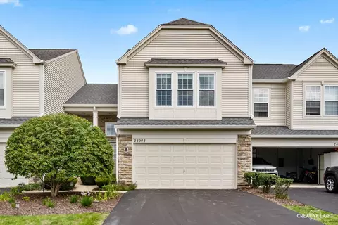 24904 Franklin Ln, Plainfield, IL 60585