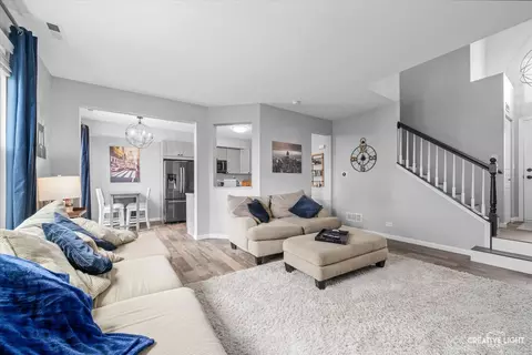 24904 Franklin Ln, Plainfield, IL 60585 photo 4