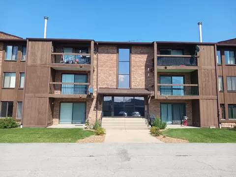 7537 175th St #522, Tinley Park, IL 60477