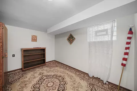 560 Selborne Rd, Riverside, IL 60546 photo 23