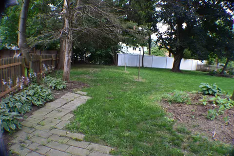341 Wilcox Ave, Elgin, IL 60123 photo 8