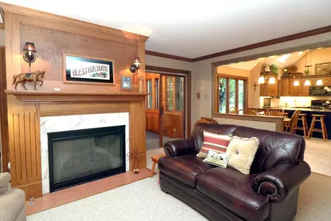12 N290 Jackson Dr, Elgin, IL 60124 photo 10