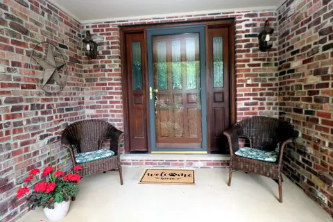 12 N290 Jackson Dr, Elgin, IL 60124 photo 3