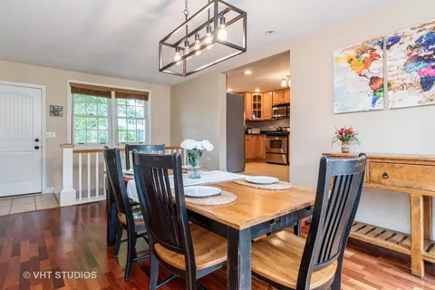 318 Pershing Ave, Wheaton, IL 60189 photo 8