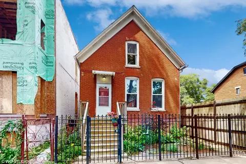 2622 W Potomac Ave, Chicago, IL 60622
