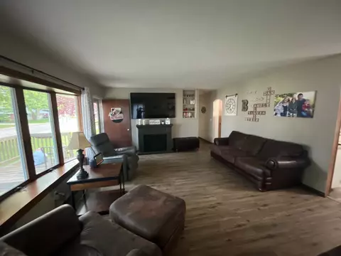 500 Maple Ave, Morrison, IL 61270 photo 7