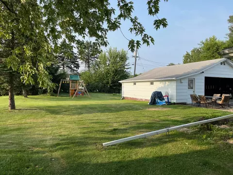 500 Maple Ave, Morrison, IL 61270 photo 23