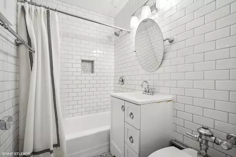 30 Elm St #5C, Chicago, IL 60611 photo 9