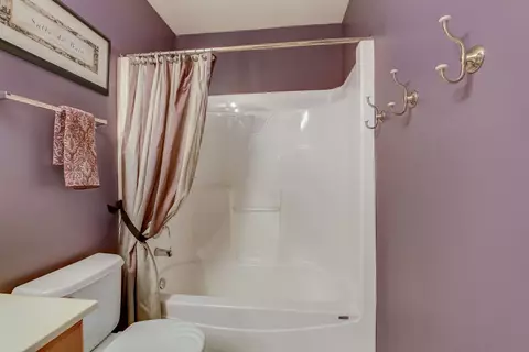 3055 Bridgeham St, Elgin, IL 60124 photo 33