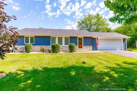 21 W280 Temple Dr, Itasca, IL 60143 photo 2