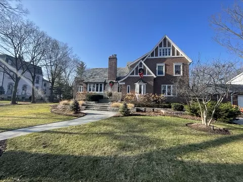 118 Akenside Rd, Riverside, IL 60546 photo 1