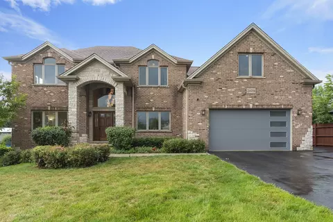 26051 W Spring Grove Rd, Antioch, IL 60002