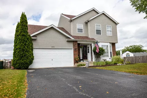 2283 N Orchard Ln, Round Lake Beach, IL 60073