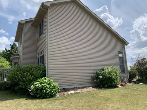 589 Walnut Ct, Antioch, IL 60002 photo 33
