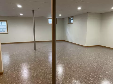 589 Walnut Ct, Antioch, IL 60002 photo 7