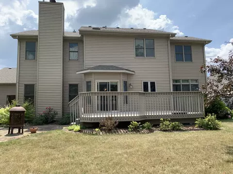 589 Walnut Ct, Antioch, IL 60002 photo 3