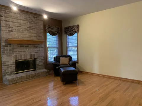 589 Walnut Ct, Antioch, IL 60002 photo 45