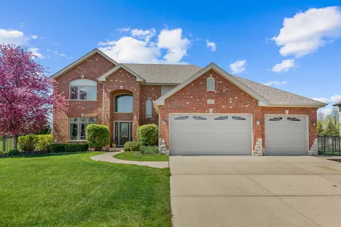 21420 Foxtail Dr, Mokena, IL 60448
