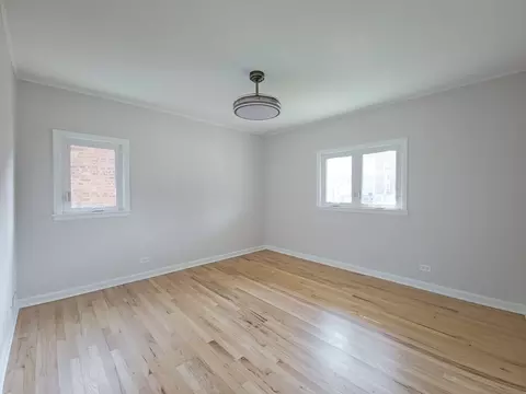 4313 Ruby St, Schiller Park, IL 60176 photo 6