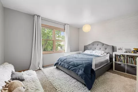 Bedroom - 3035 Compton Rd, Aurora, IL 60504 photo 4 of 6