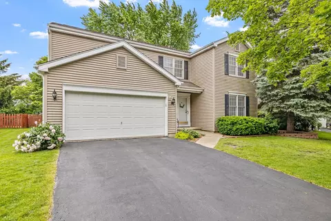 Exterior - 3035 Compton Rd, Aurora, IL 60504 photo 2 of 5
