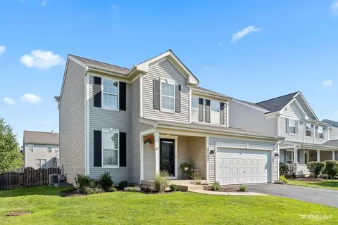 2874 Troon Dr, Montgomery, IL 60538