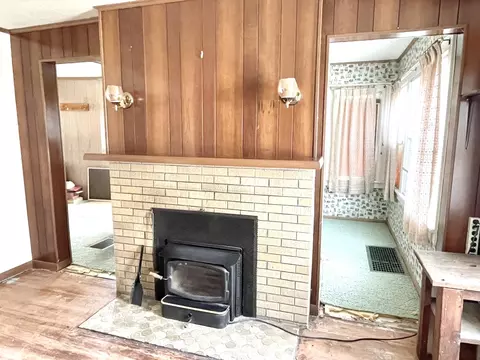 2120 3rd St, Peru, IL 61354 photo 9