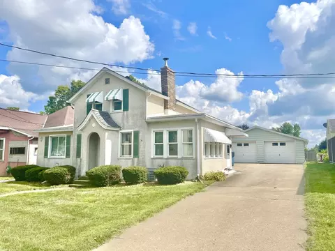 2120 3rd St, Peru, IL 61354 photo 2