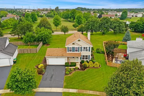 25800 S Brookfield Ct, Channahon, IL 60410