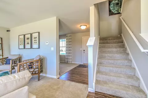 912 Sharp Dr, Plano, IL 60545 photo 5