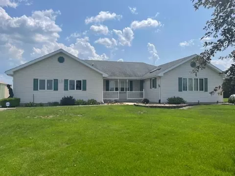 4082 E 12000 N Rd, Peotone, IL 60468