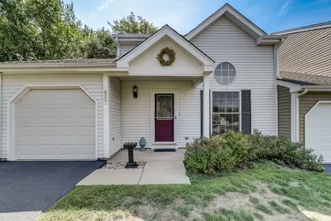 657 Nantucket Way, Island Lake, IL 60042