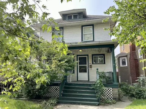 2019 W Touhy Ave, Chicago, IL 60645