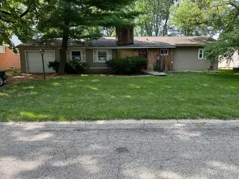 305 Orlando Ave, Normal, IL 61761 photo 2