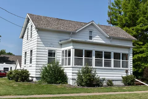 197 W 3rd St, El Paso, IL 61738 photo 30