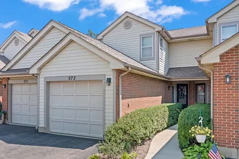 573 E Windgate Ct #11D4, Arlington Heights, IL 60005