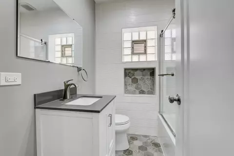 2838 Maple Ave, Berwyn, IL 60402 photo 19
