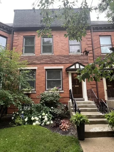 814 Main St, Evanston, IL 60202
